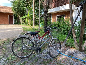 apirata resort