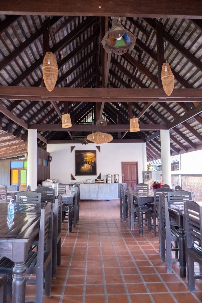 apirata resort
