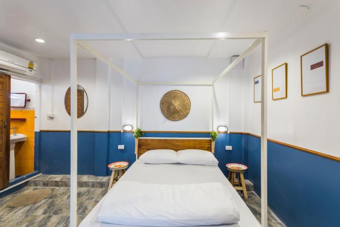 stockhome hostel ayutthaya