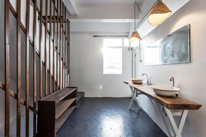 stockhome hostel ayutthaya