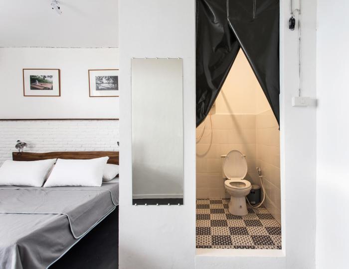 stockhome hostel ayutthaya