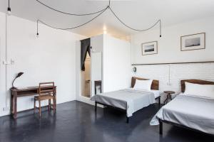 stockhome hostel ayutthaya