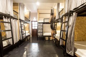 stockhome hostel ayutthaya