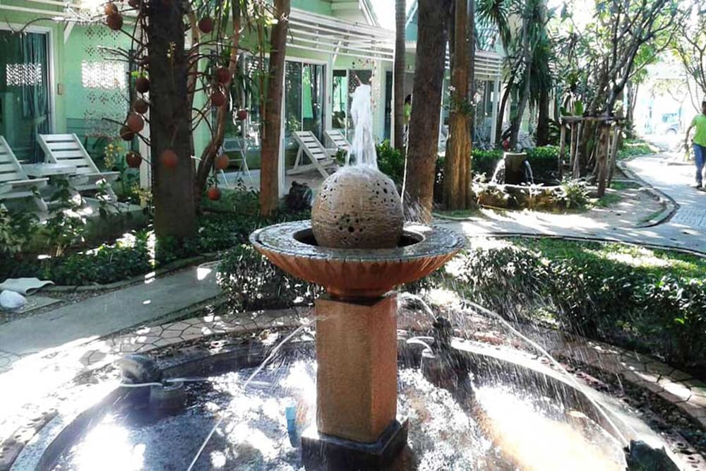 sea sky beach resort