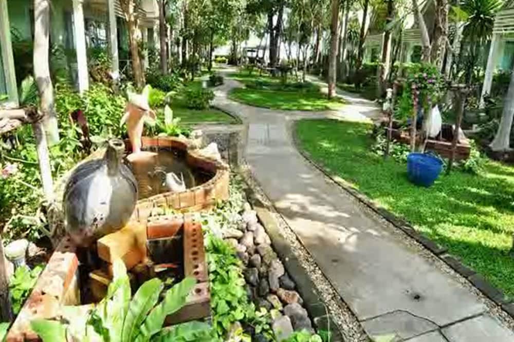 sea sky beach resort