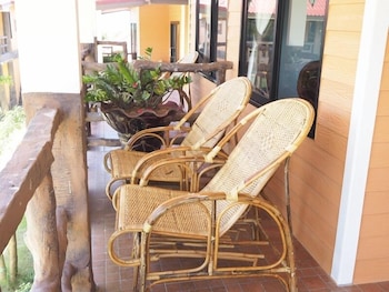 Chomview Resort,Ko Lanta>>Klong Dao Beach,4 star