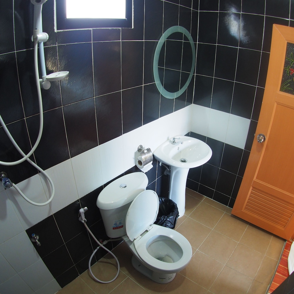 phongpipat lanta mansion