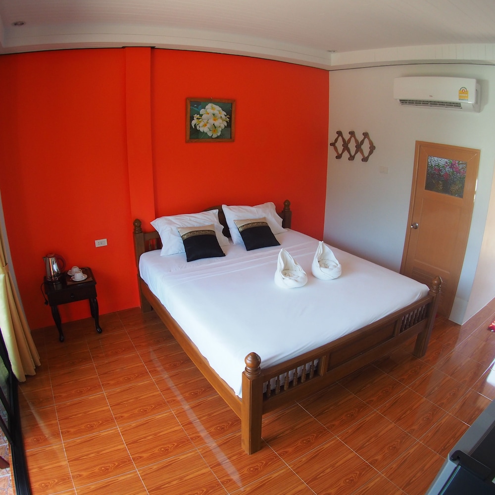 phongpipat lanta mansion