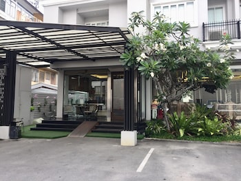 methavalai residence