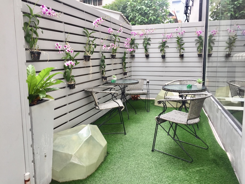 methavalai residence