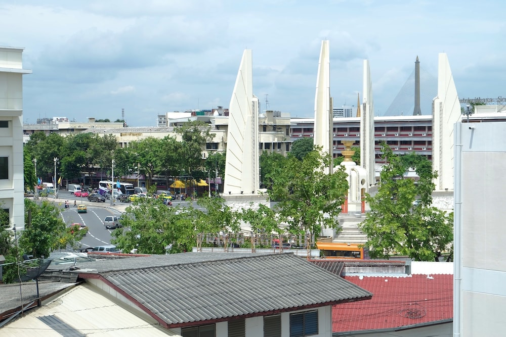 methavalai residence