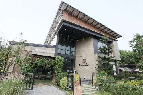 manonnee hotel