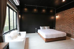 manonnee hotel