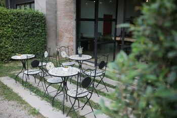 manonnee hotel