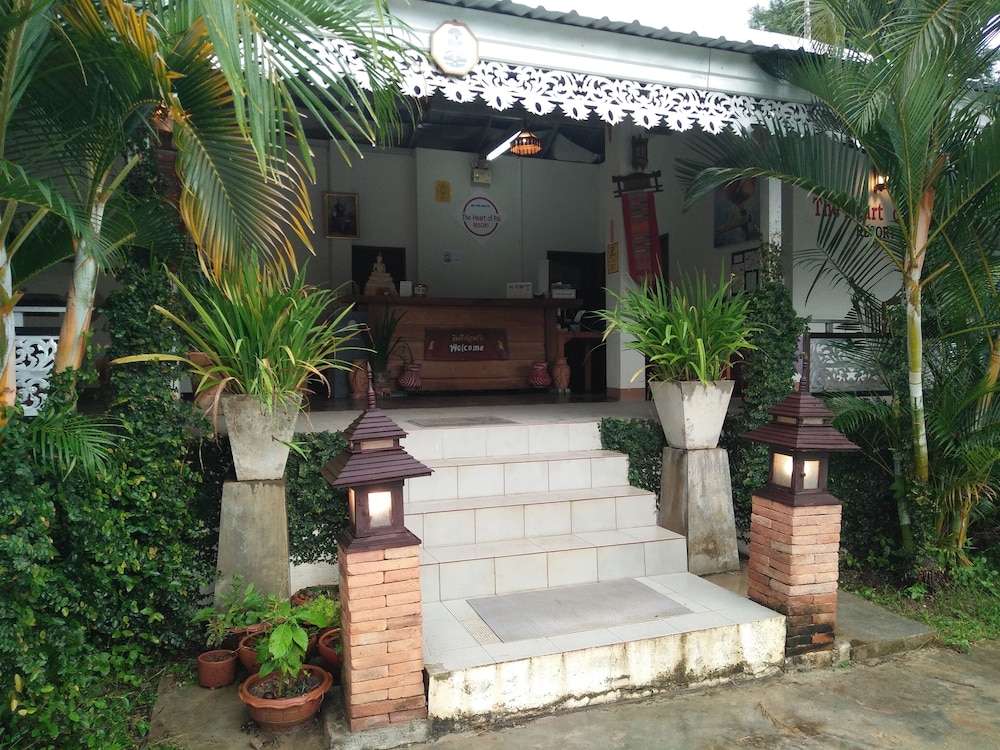 the heart of pai resort