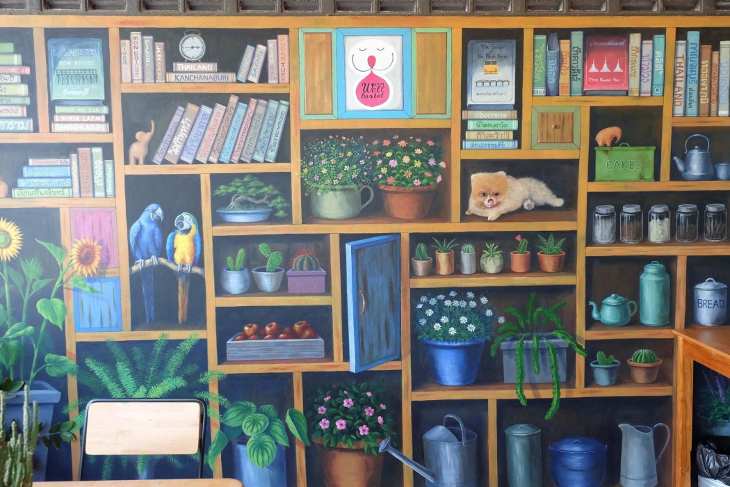 warm well hostel kanchanaburi