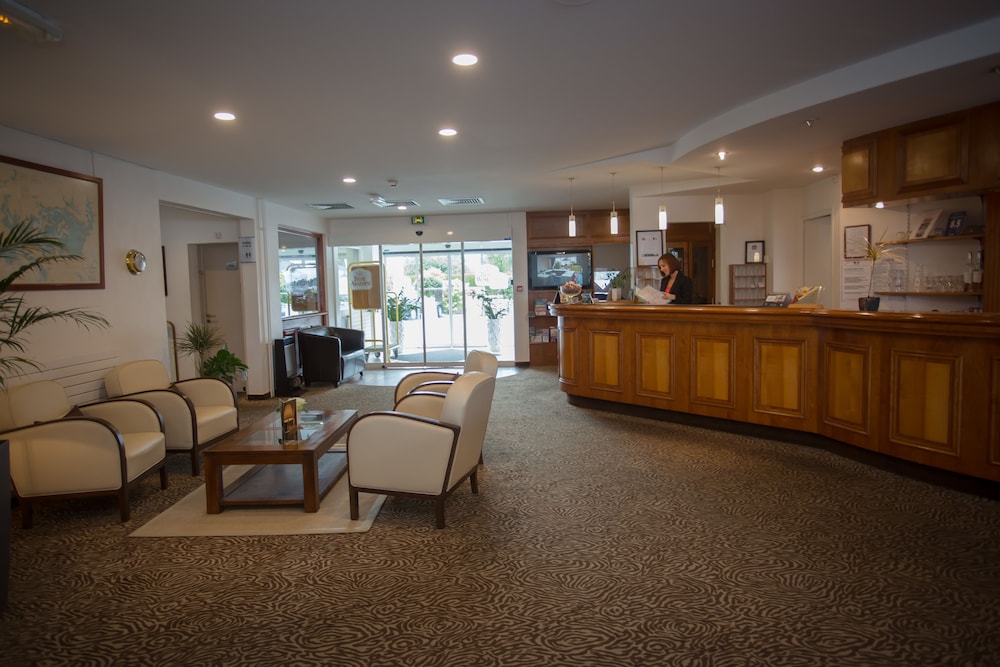 best western plus le roof