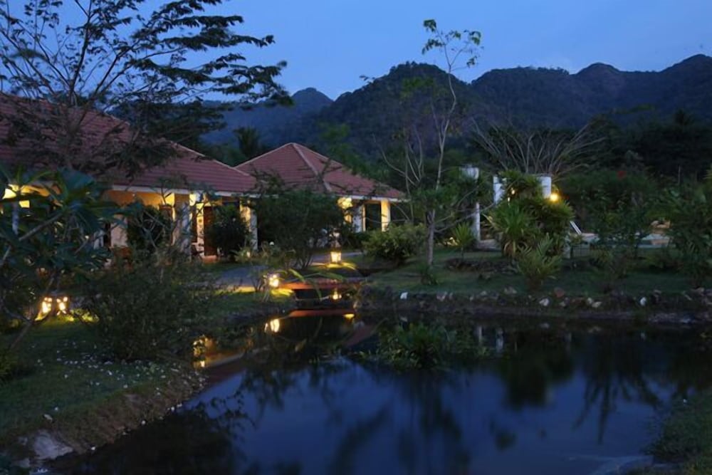 baanchuengkao resort ranong