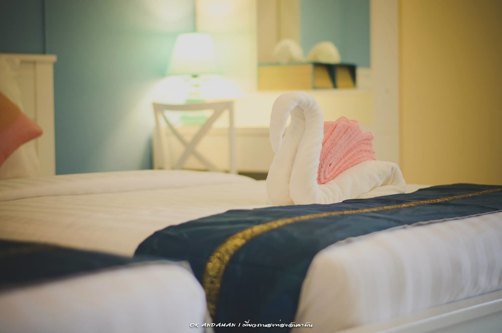 petch ranong at town