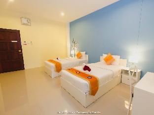 petch ranong at town