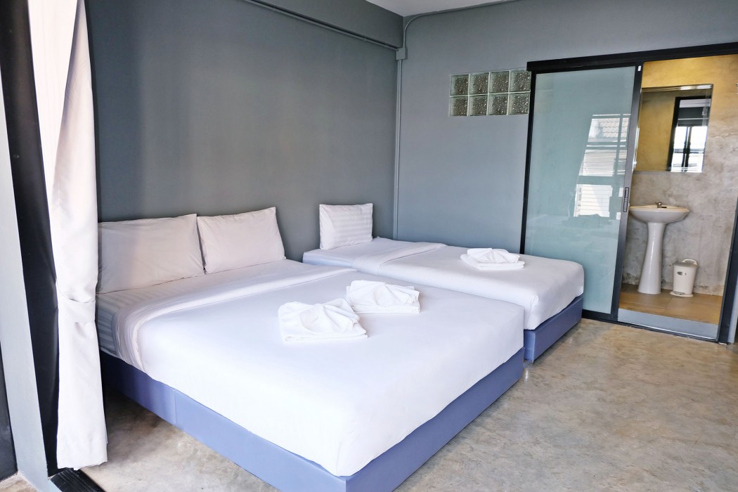 sleep airport chiang mai