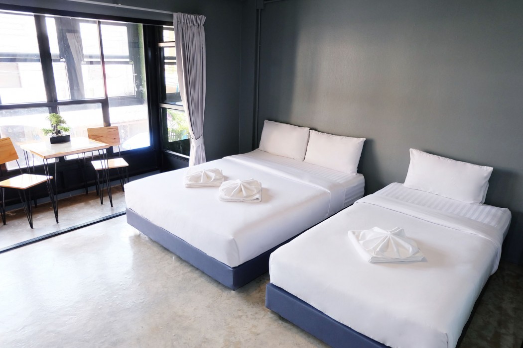 sleep airport chiang mai