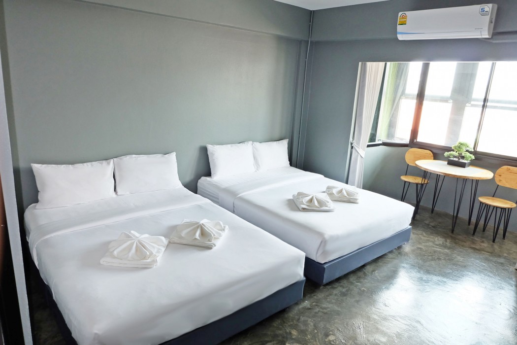 sleep airport chiang mai