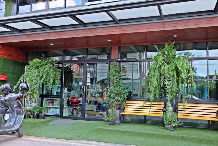 sleep airport chiang mai