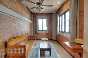 saengpanya home boutique hotel sha plus