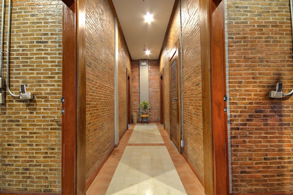 saengpanya home boutique hotel sha plus