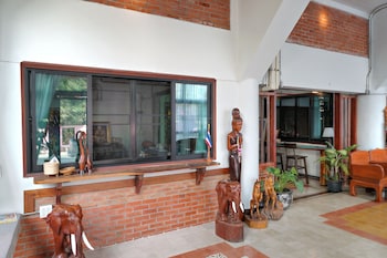saengpanya home boutique hotel sha plus