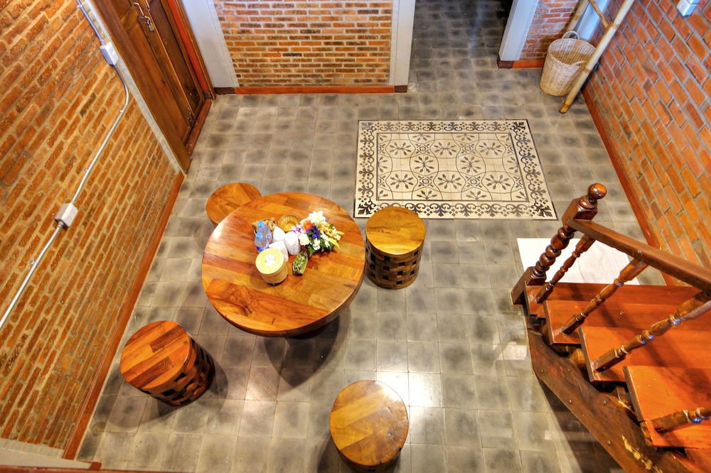 saengpanya home boutique hotel sha plus