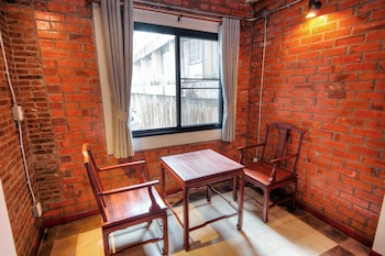 saengpanya home boutique hotel sha plus