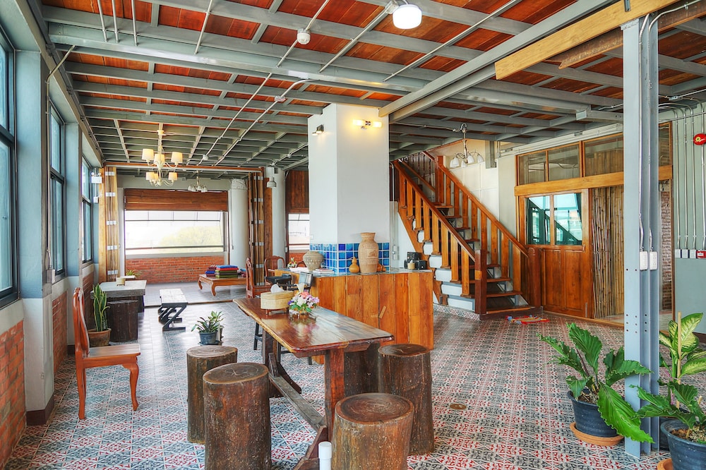 saengpanya home boutique hotel sha plus