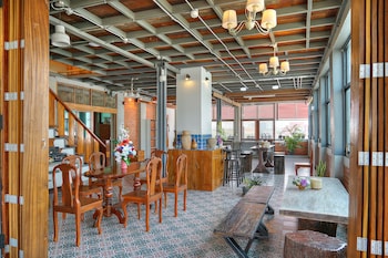 saengpanya home boutique hotel sha plus