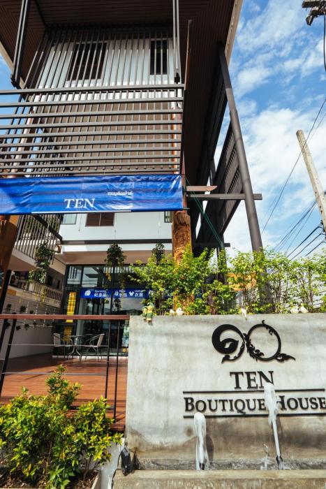 ten boutique house adults only