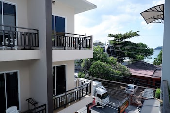 kata beachwalk hotel and bungalows