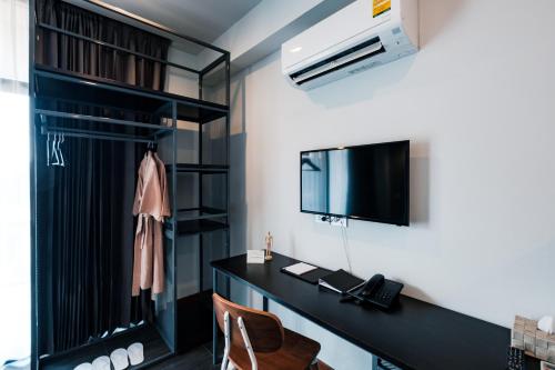 wealth boutique hotel