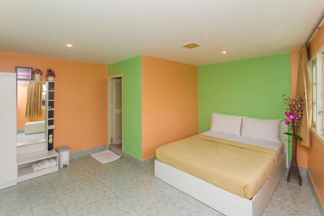 Aree 'S House,Hua Hin>>Cha-Am,2 star