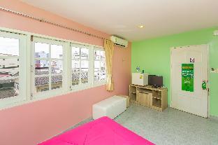 aree s house