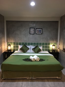 Phunyanuch Hotel,Hua Hin>>Cha-Am,3 star