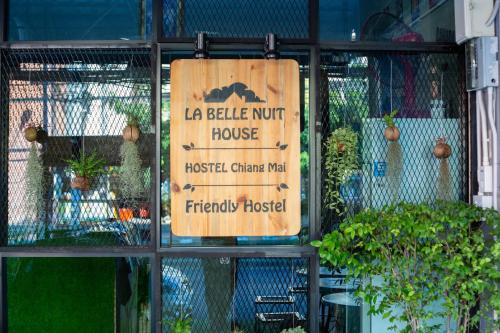 la belle nuit house