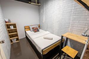 la belle nuit house