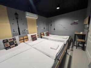 la belle nuit house