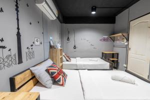 la belle nuit house