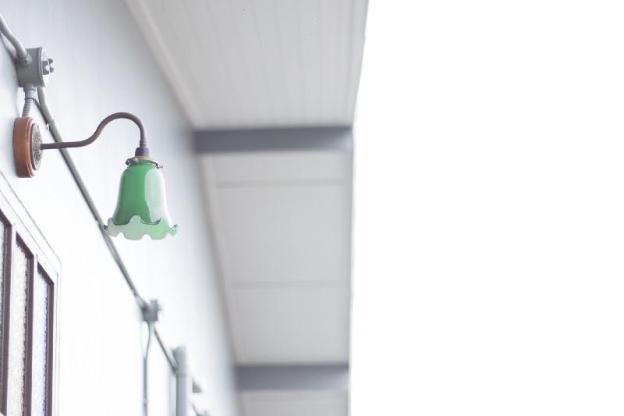 talardkao balcony krabi hostel