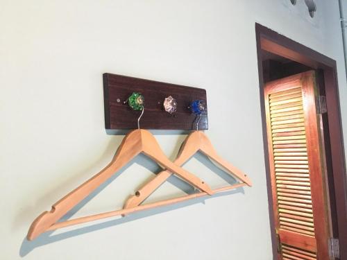 talardkao balcony krabi hostel