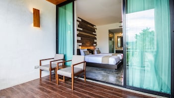 b2 pai premier resort