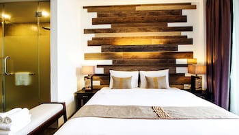 b2 pai premier resort