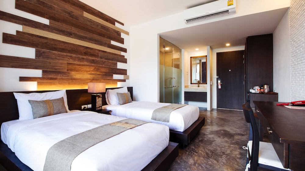 b2 pai premier resort